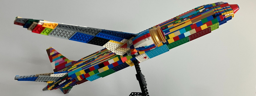 How to design a color-scrambled LEGO set