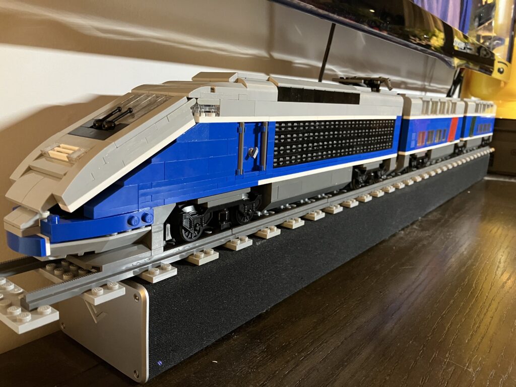 LEGO French SNCF TGV in Grey, White, and Blue livery : r/lego